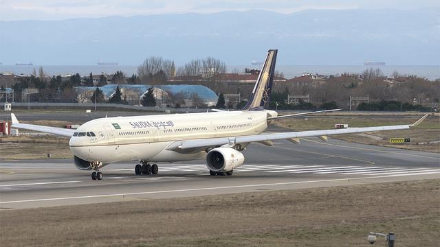 HZ-AQI:Airbus A330-300:Saudia